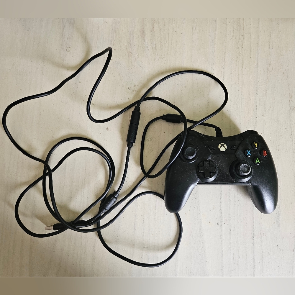 XBOX 360 Controller